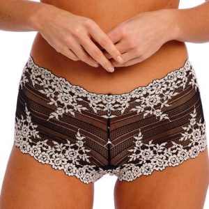 WACOAL EMBRACE LACE BOY SHORTS